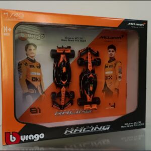1:43 F1 McLaren MCL38 (2024) 2‑Car Set, Orange / Black, Photo Album Edition