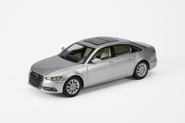 AUDI A6L(C7)-SILVERY