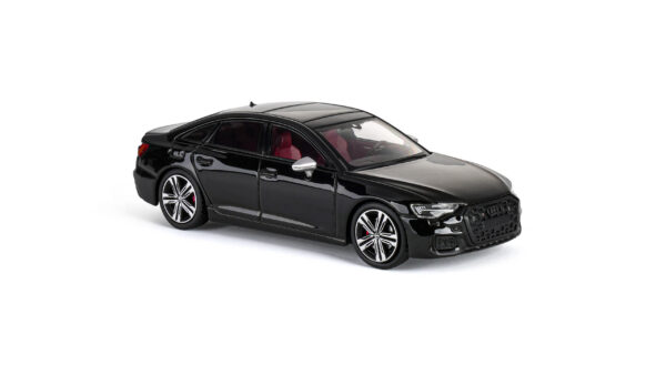 Audi S6-Black