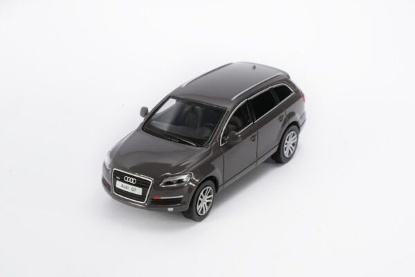 2008 AUDI Q7 FSI QUATTRO- KAESAR BROWN