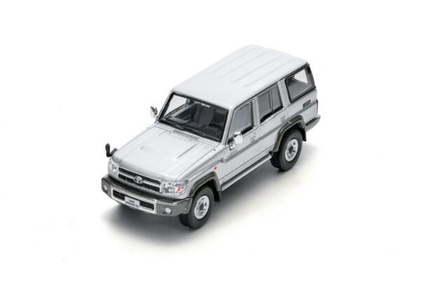 1994 TOYOTA LAND CRUISER LC76-SILVER