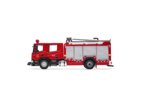 COMPRESSED AIR FOAM FIRE TRUK