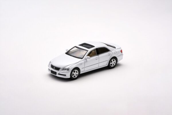 TOYOTA REIZ-WHITE