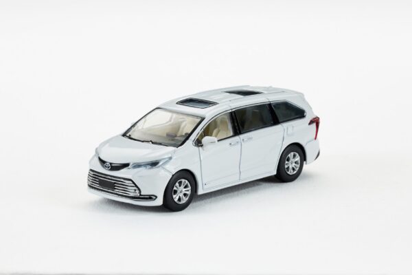 2023 TOYOTA SIENNA-WHITE
