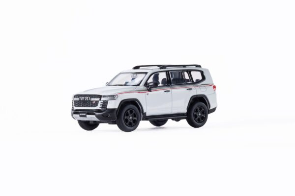 TOYOTA LAND CRUISER LC300 GR-S-WHITE