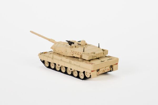 Leopard 2 A6-SAND CAMOUFLAGE