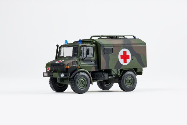 U1300L Military ambulance - NATO tricolor camouflage