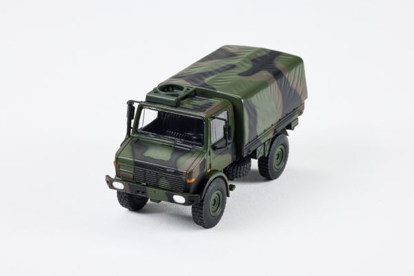 U1300L MILITARY TRUCK